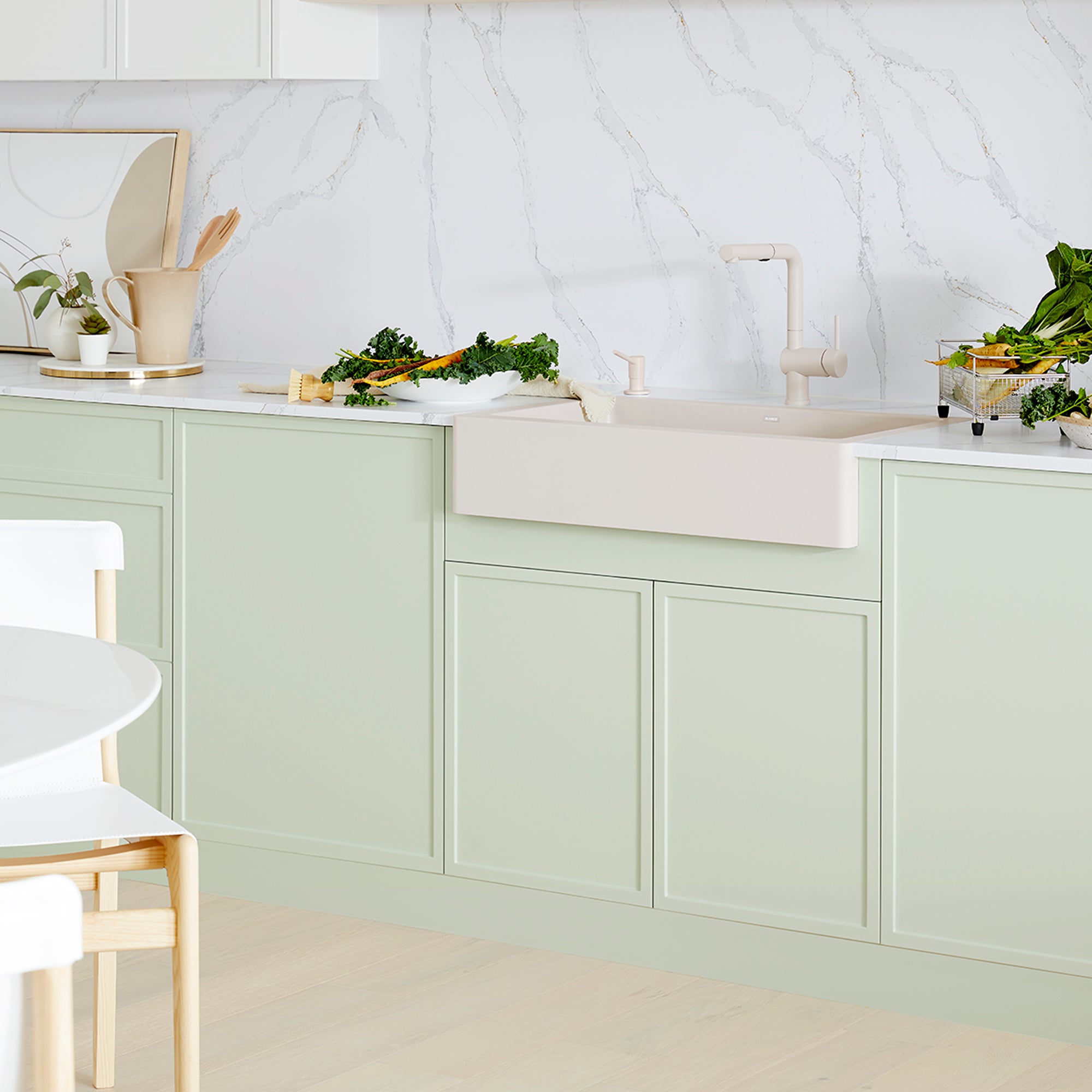 Blanco - 402900 - Vintera SILGRANIT 30" Single Bowl Apron-Front Farmhouse Sink - Soft White - Beauty Shot 6