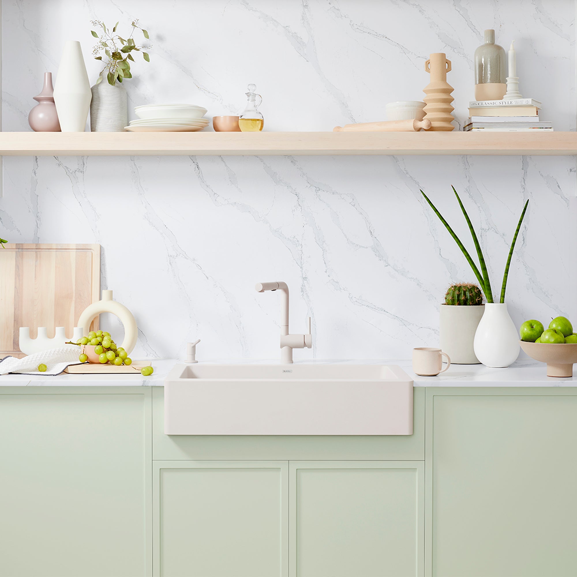 Blanco - 402900 - Vintera SILGRANIT 30" Single Bowl Apron-Front Farmhouse Sink - Soft White - Beauty Shot 2